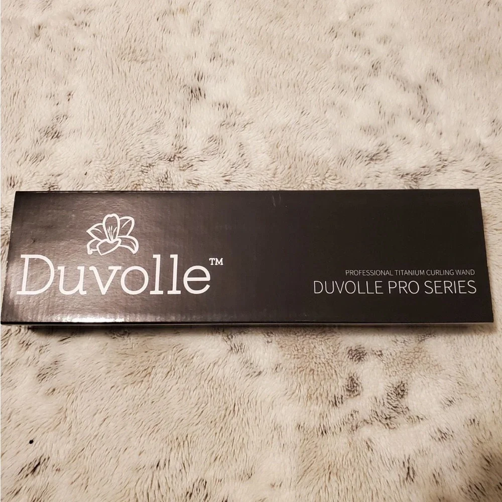 Duvolle Pro Series 25mm Titanium Curling Wand - Picture 2 of 5